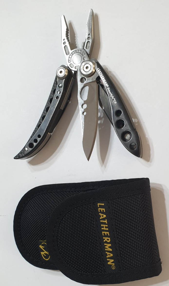 🔥🔥🔥 Leatherman FreeStyle Carbon Retired Multi Tool Collectable Rare