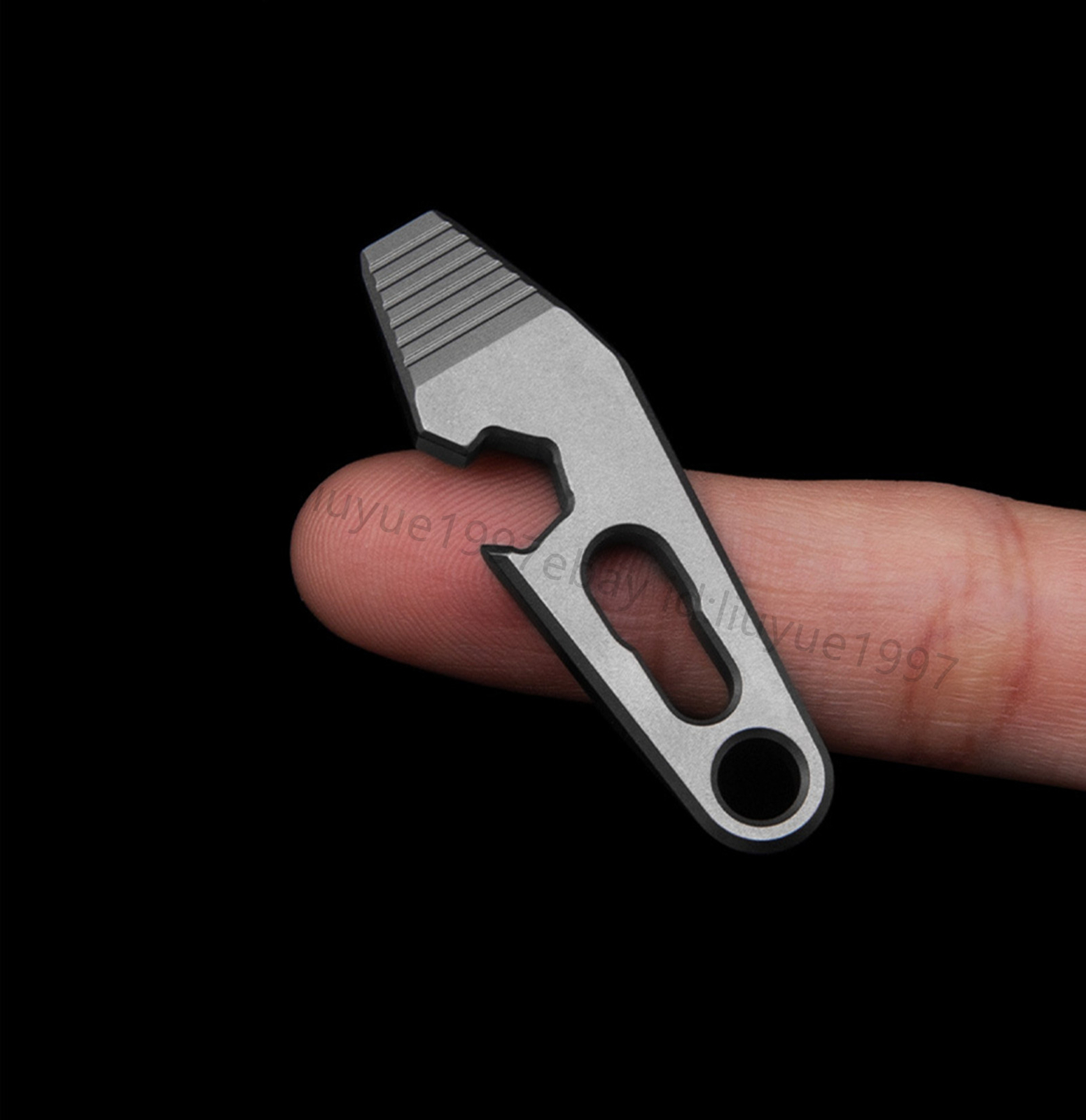 Mini Titanium Keychain Pry Bar Crowbar Necklace Pendant Pocket EDC Tool Outdoor