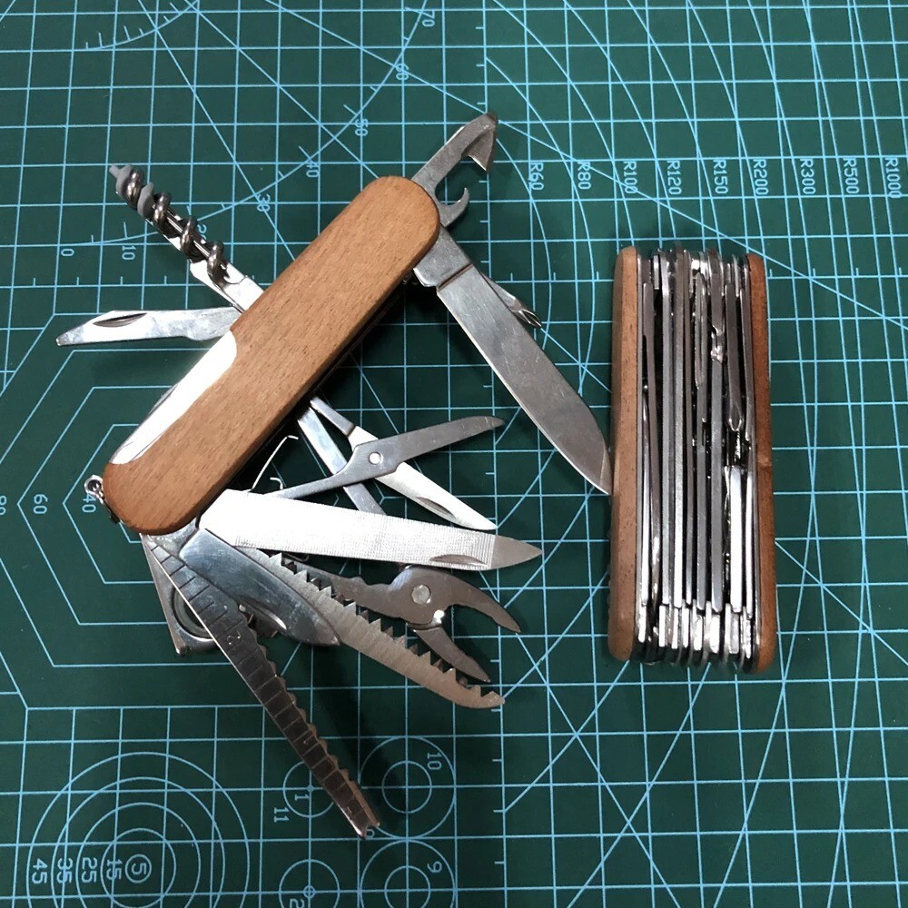 Swiss / Navy Style Pocket Knife Multi Tool US