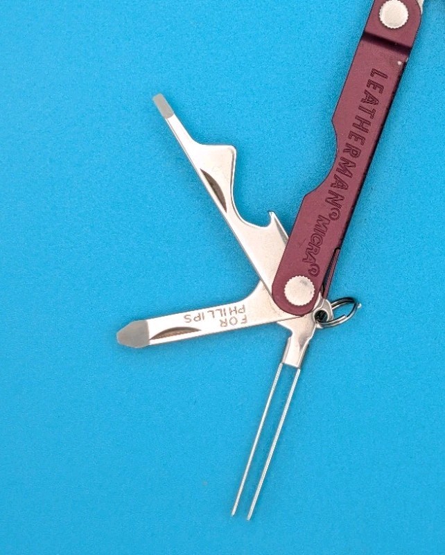 Leatherman Micra Multi-Tool, Knife, Scissors, Key Ring, Maroon!
