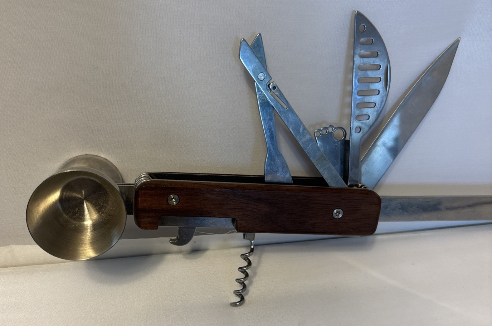 Esquire Network 9 IN 1 COCKTAIL MULTI TOOL, BARTENDER MUST HAVE KITCHEN ITEM