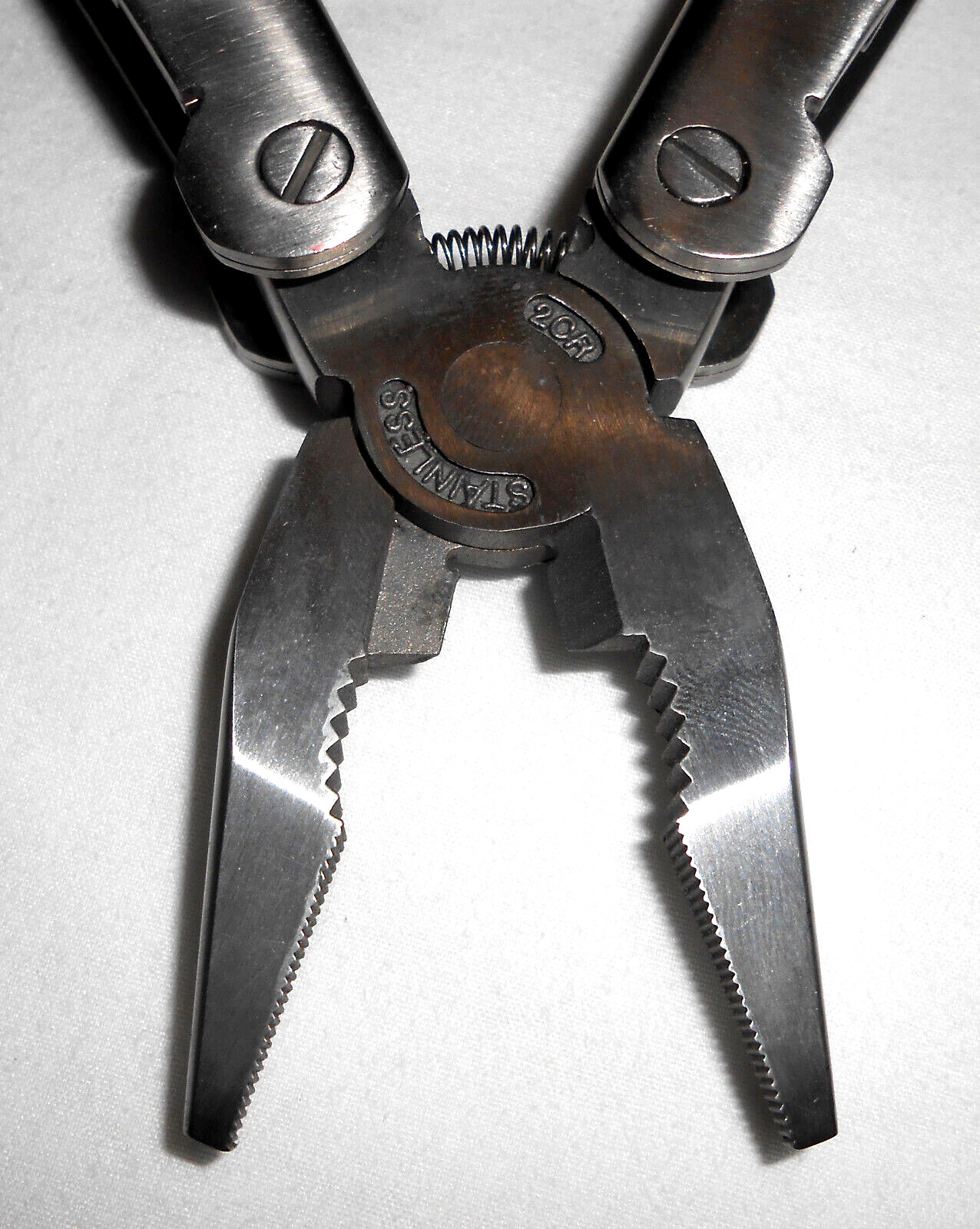 Sheffield 12-In-1 Multi Tool w/ Hardwood Handle Pliers Knife Blades Screwdrivers