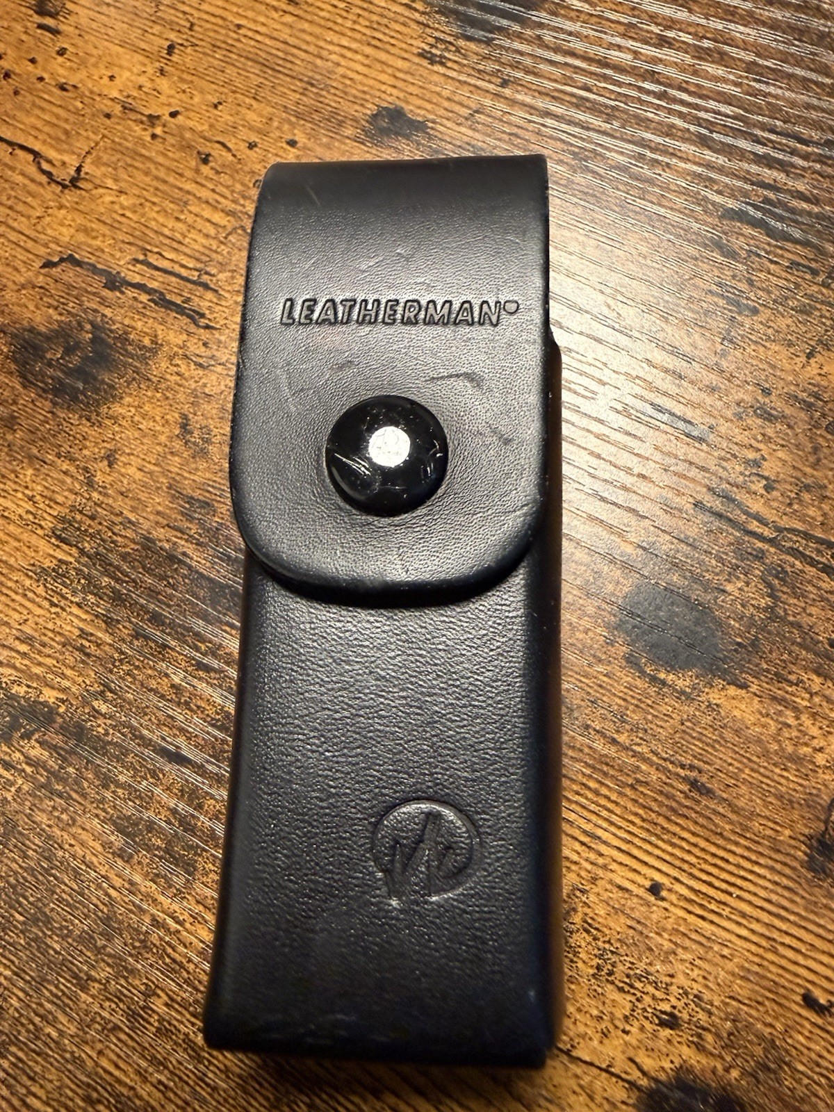 Leatherman Super Tool With Leather Sheath