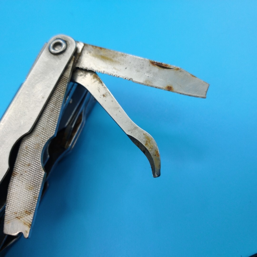 USED Schrade Tough multi tool folding pliers All in one Rusty Broken Tip