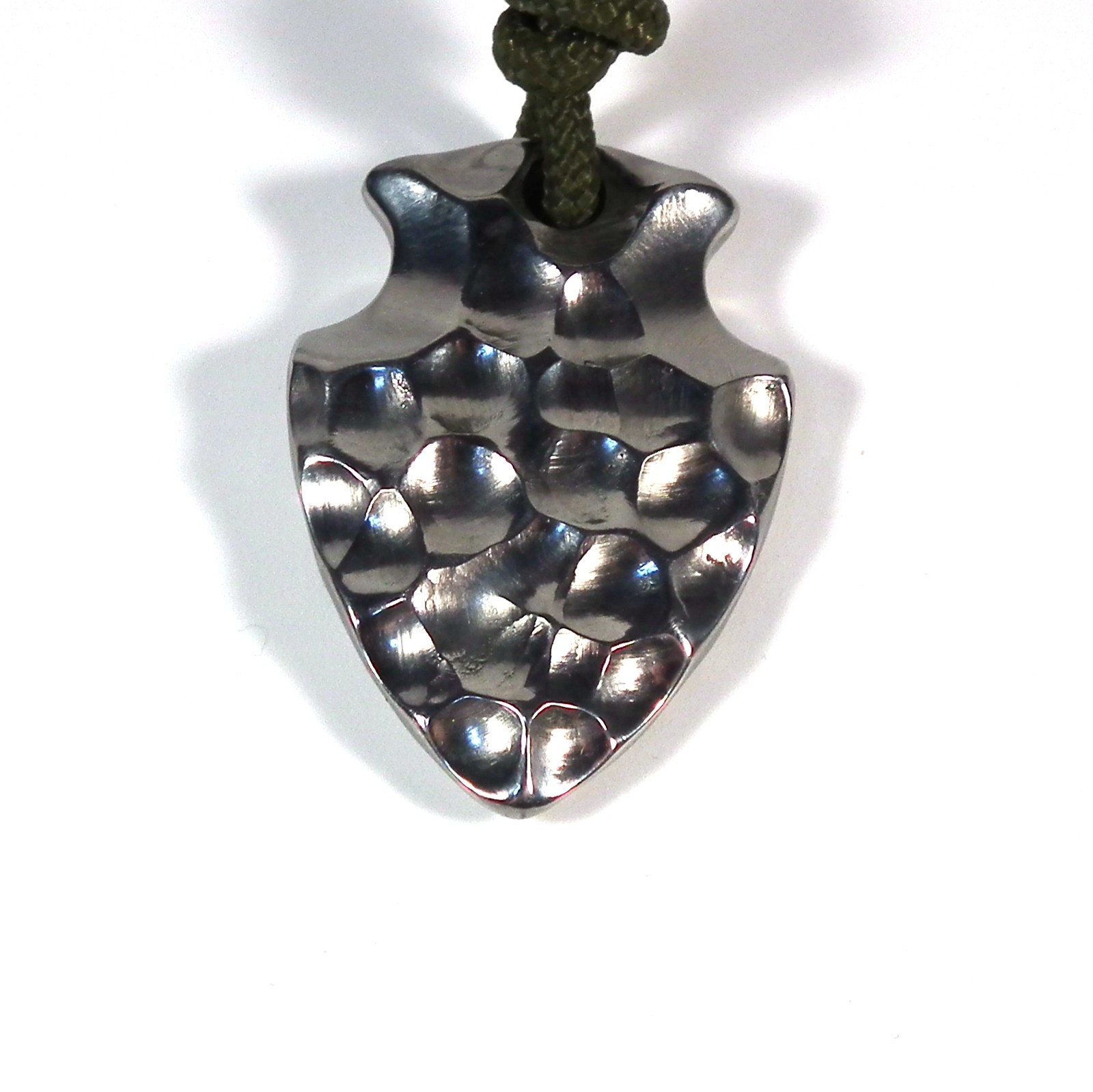 EDC ornament knife fell pendant arrow head tip outdoor flint vein dent