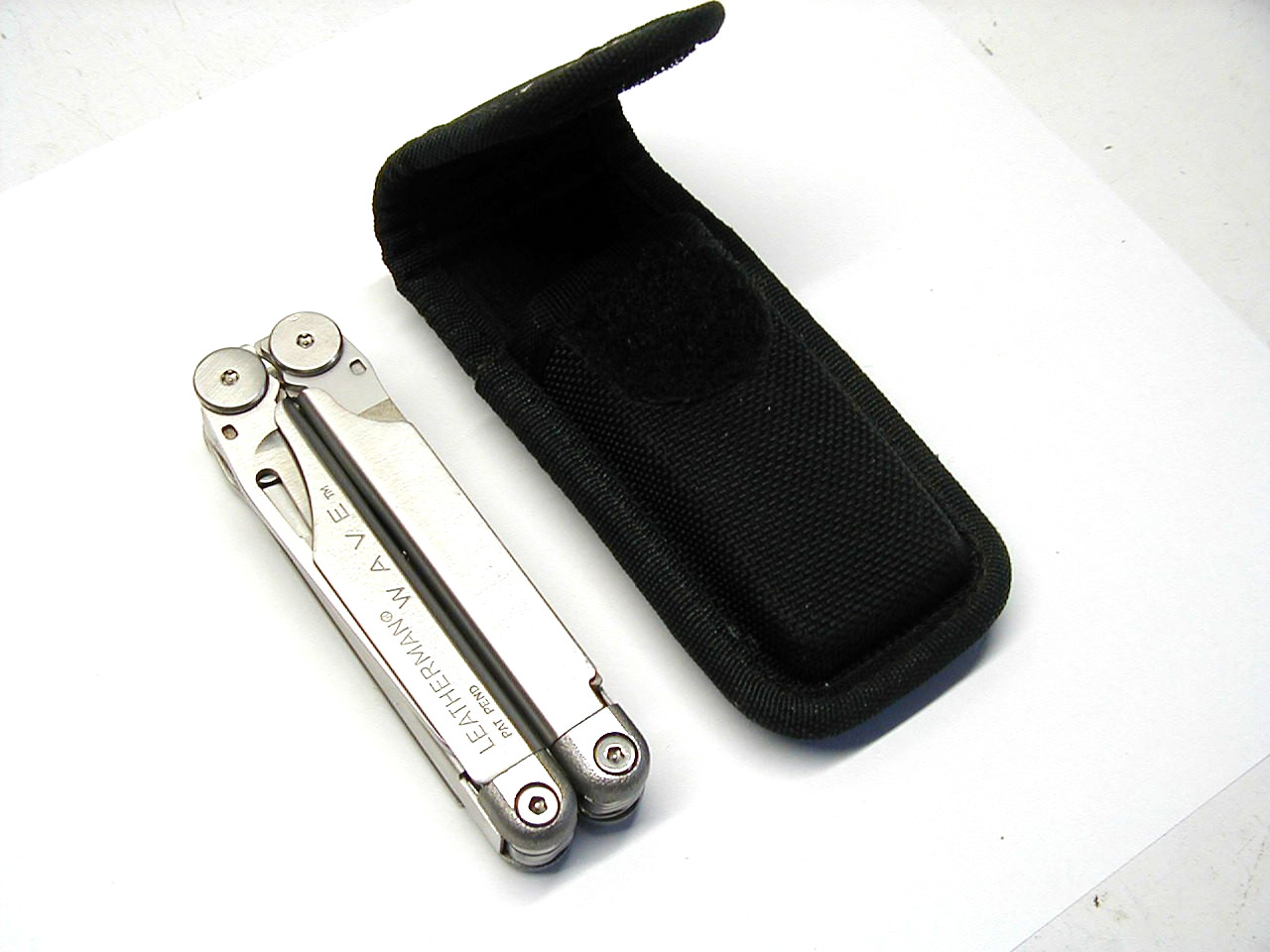 Leatherman Wave Early Gen 1 Tool Dated 0498 with Bianchi-Leatherman Wave Sheath