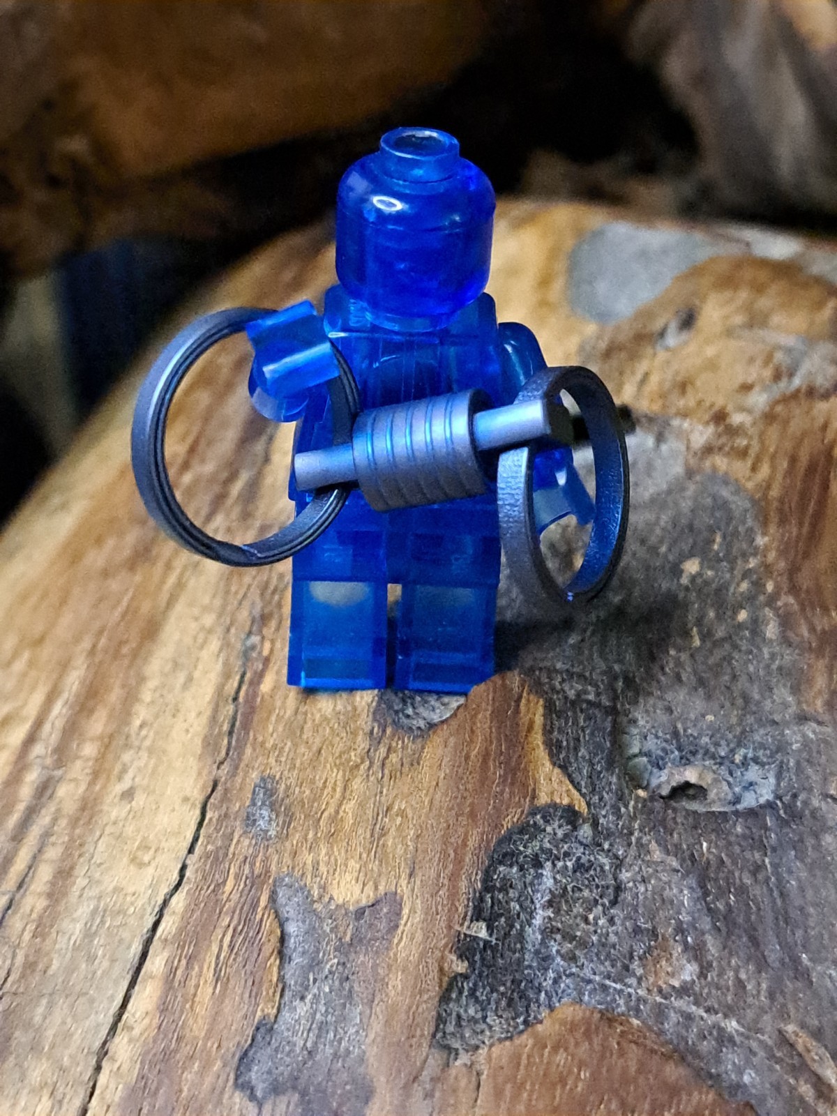 Pro Mini Series Anodized Titanium Swivel With 16mm Titanium Keyrings