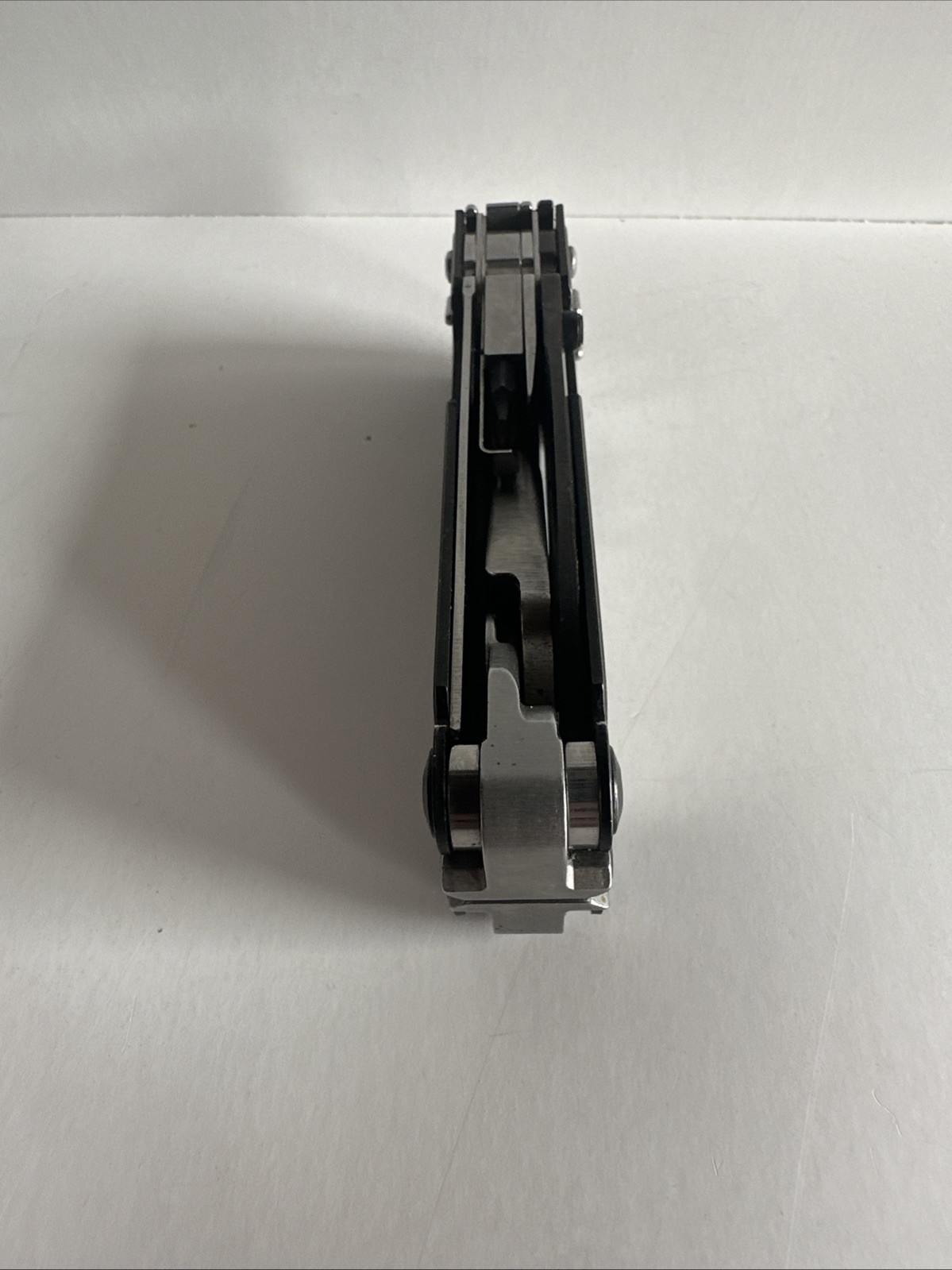 Leatherman ARC Multi-Tool 20-in-1 One-Hand Opening CPM MagnaCut Steel EDC Tool