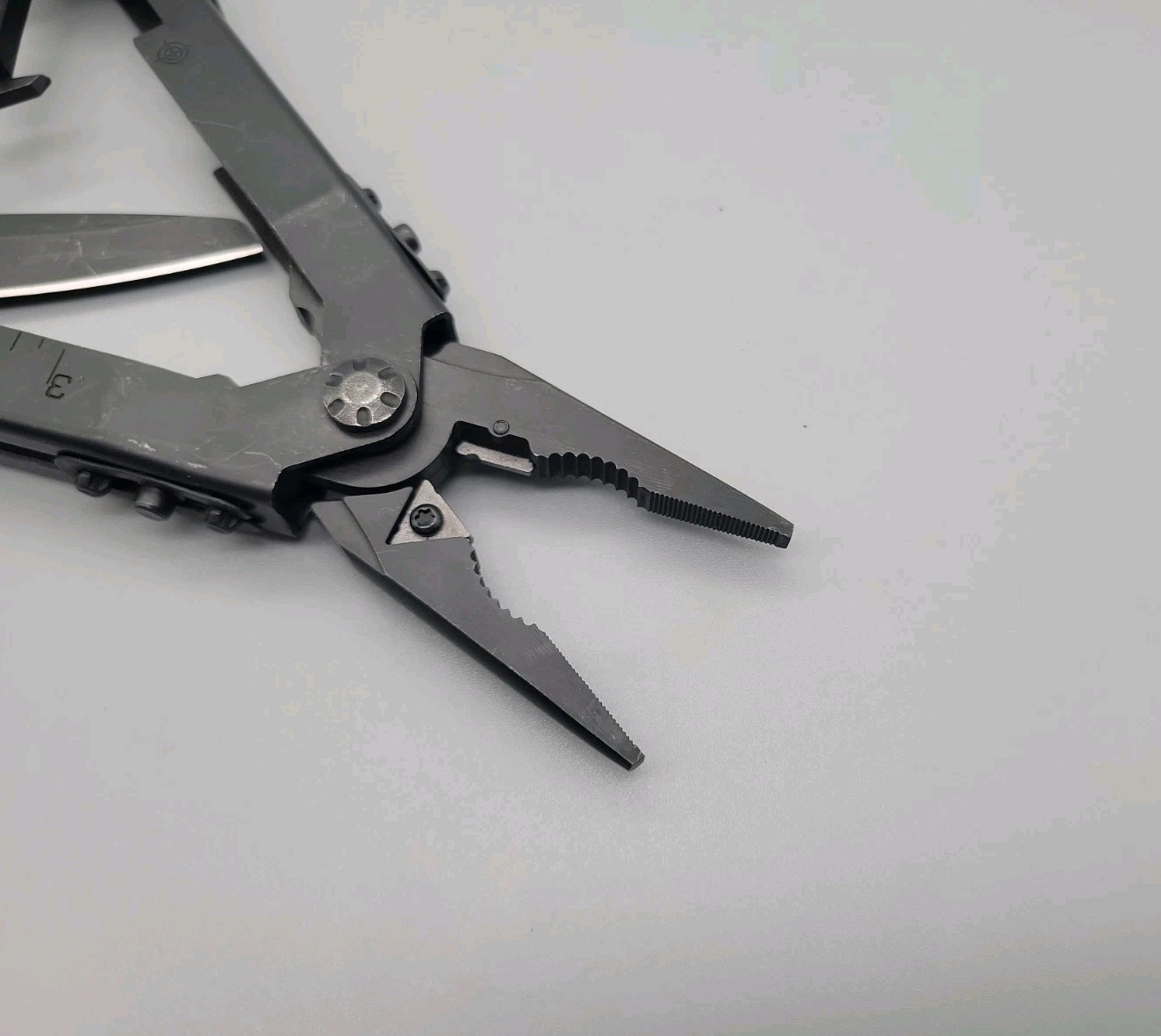 Gerber MP600-ST Multi-Plier Multi-Tool w/ Sight Tool – Black – DISCONTINUED