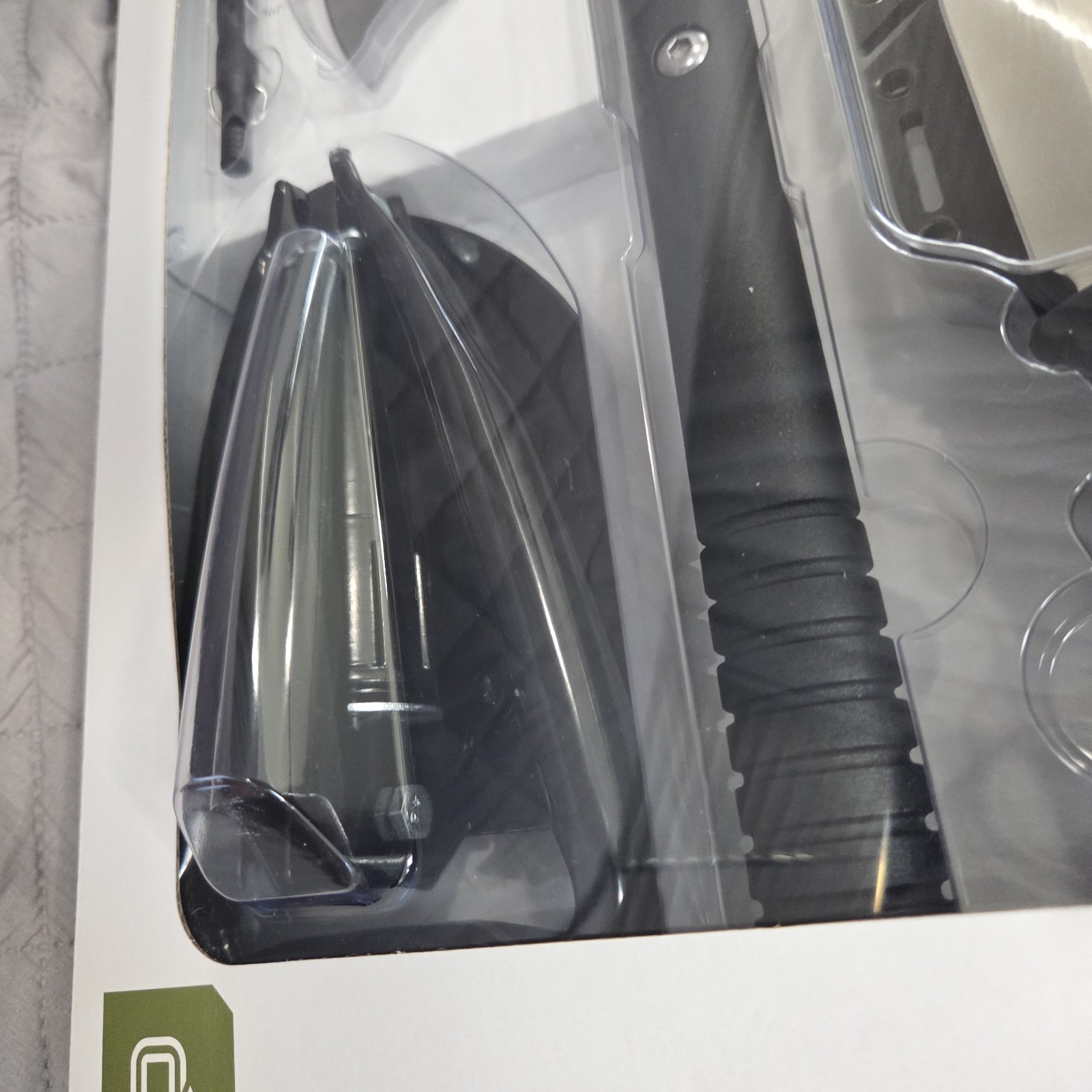SOG Ultimate Camping Kit