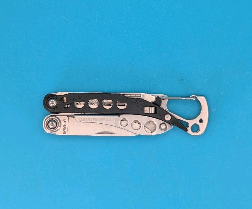Leatherman Style CS Black Multi-Tool! FAST SHIPPING!