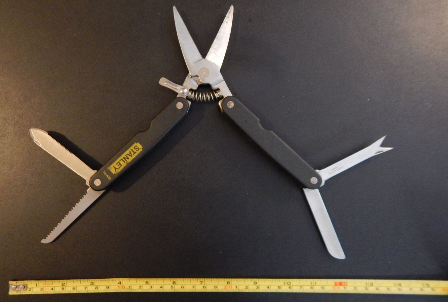 Stanley Folding Shears & Multi-Tool – (74-438)
