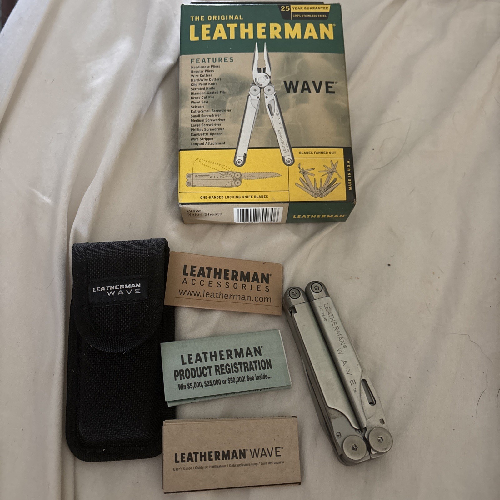 SUPER RARE THE ORIGINAL LEATHERMAN WAVE TOOL NEVER USED circa 1999 FULL SET