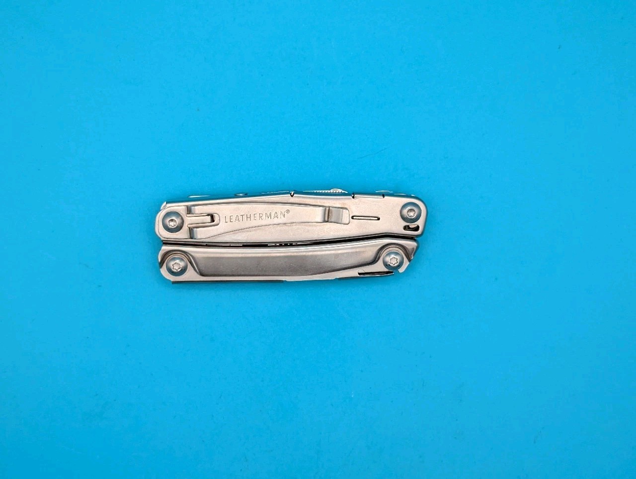 Leatherman Bolster 13 Tool Stainless Steel Multi-Tool!