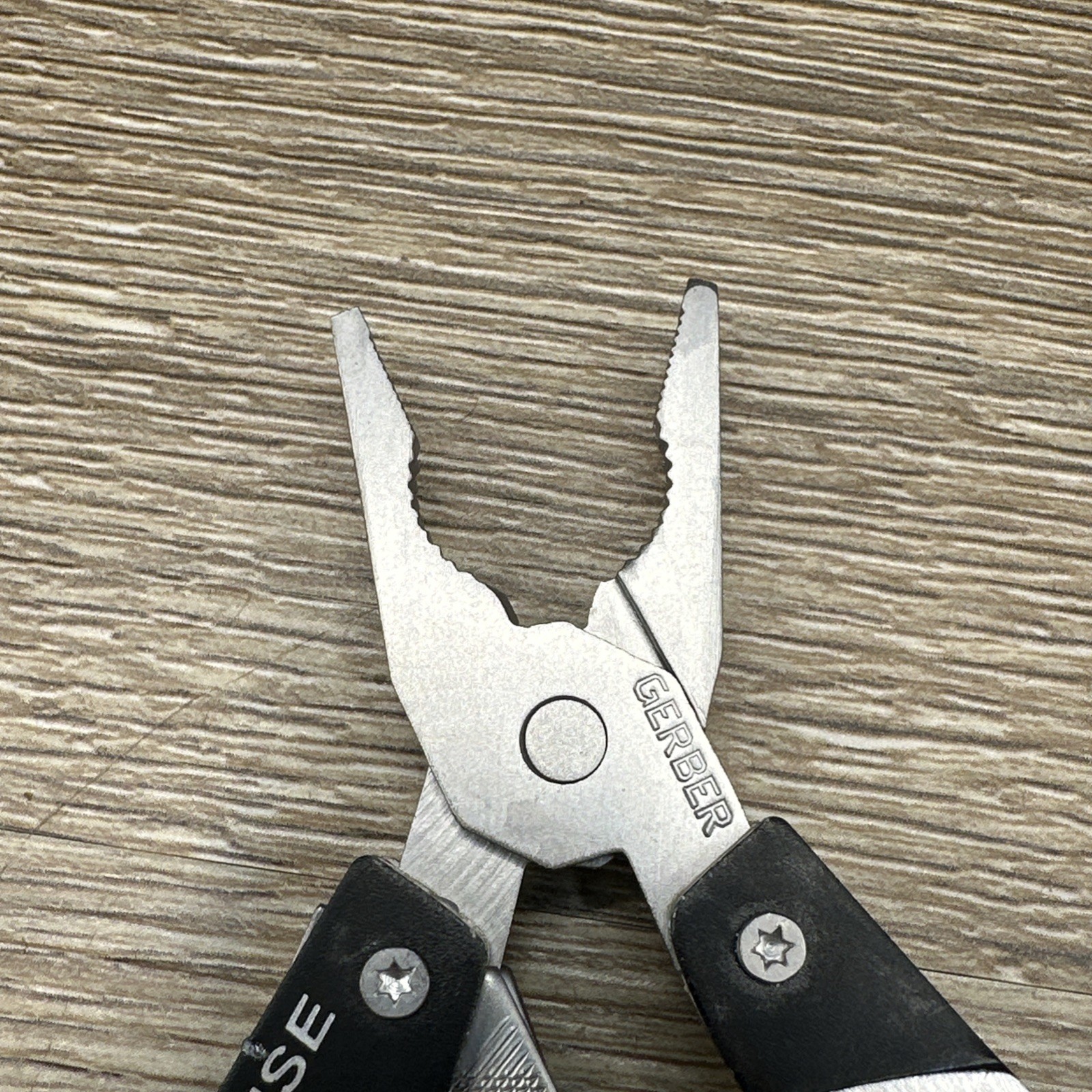 Gerber Vise Multi Tool Multitool Knife Pliers Folding EDC Tool
