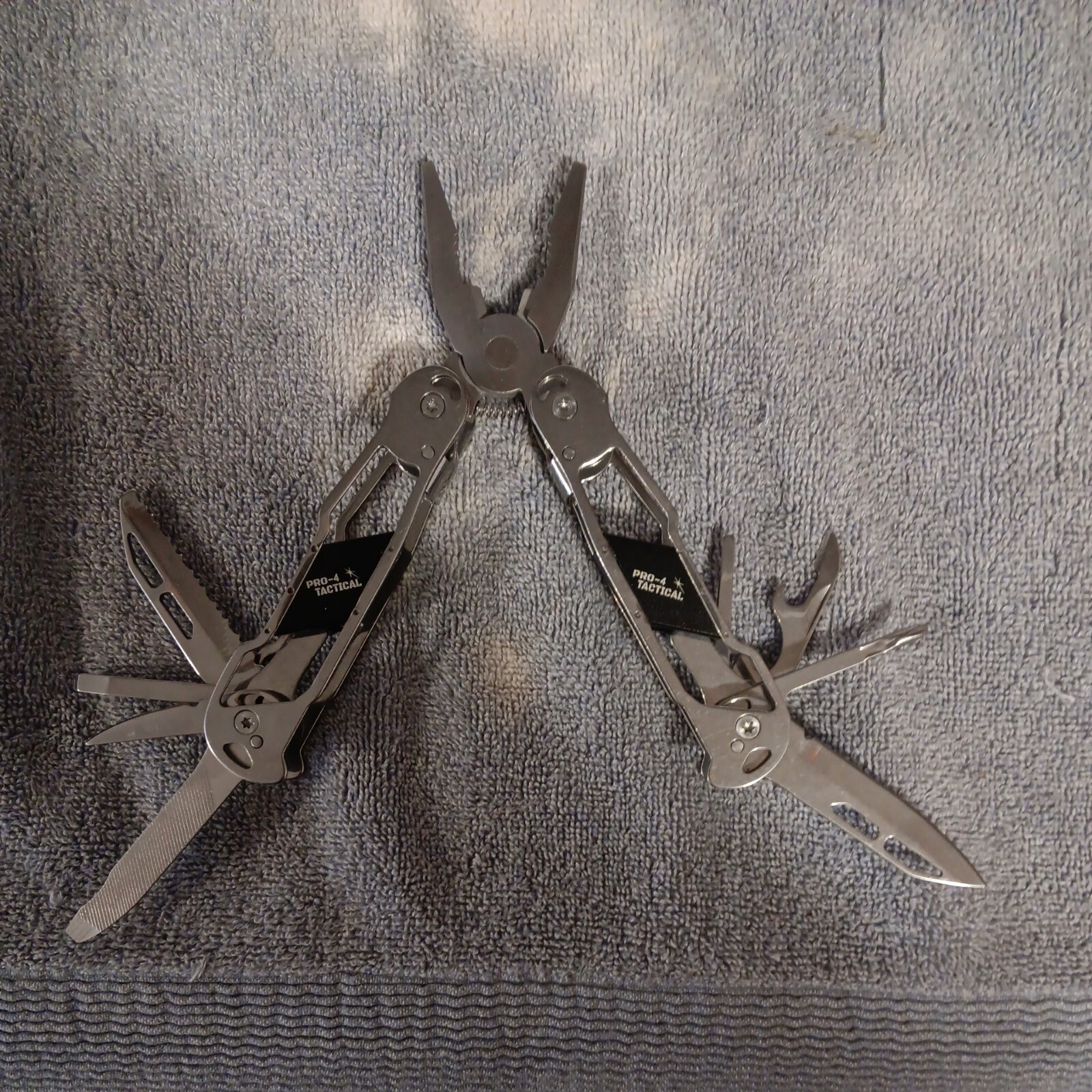 PRO-4 TACTICAL 12 IN 1 MULTI-TOOL PLIERS/ W NYLON SHEATH