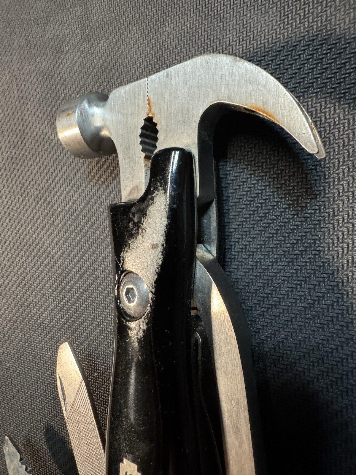 Stanley 11-in-1 Hammer Multi-Tool – Hammer – Screwdriver – Pliers – Saw Used