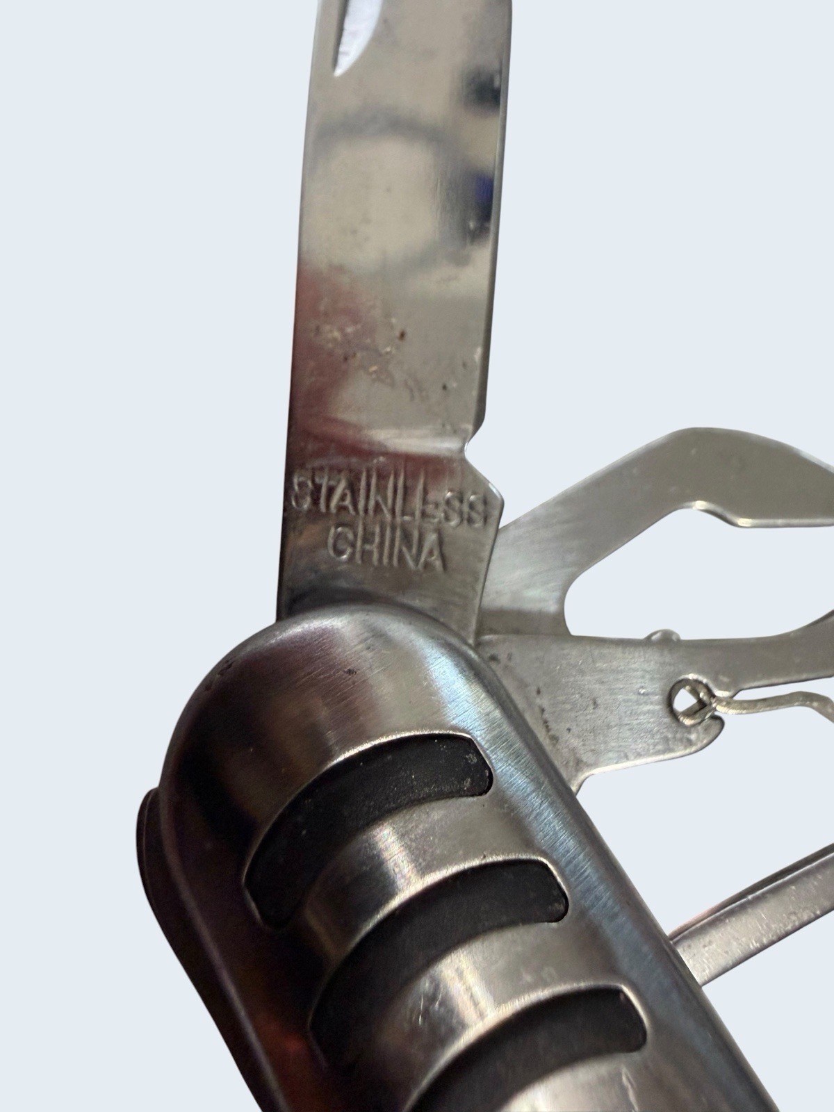 8-1 Multi Tool Knife, Corkscrew, Can Opener, Philips & Flat Screw Driver 3”