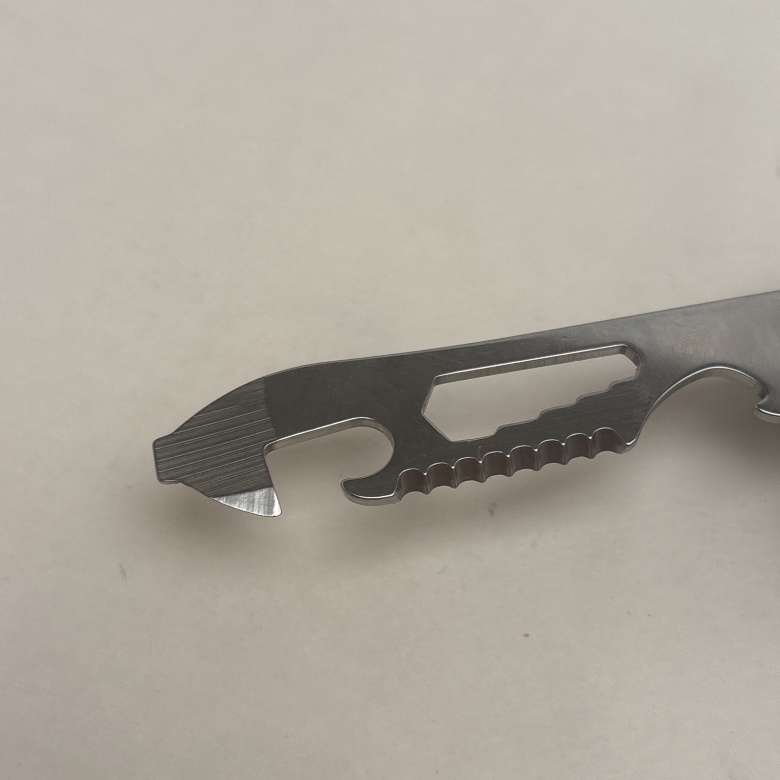 WORKZONE Multi-tool Wrench Screw Driver w/Bits Flashlight Stainless Knife Opener