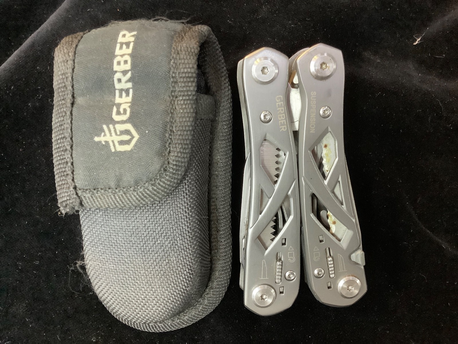 MULTI-TOOL, GERBER SUSPENSION, USED WITH CASE