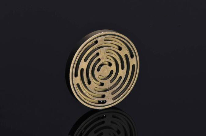 Titanium Alloy Maze Spinning Top Coin Hand Spinner Anti Stress EDC Fidget Toy