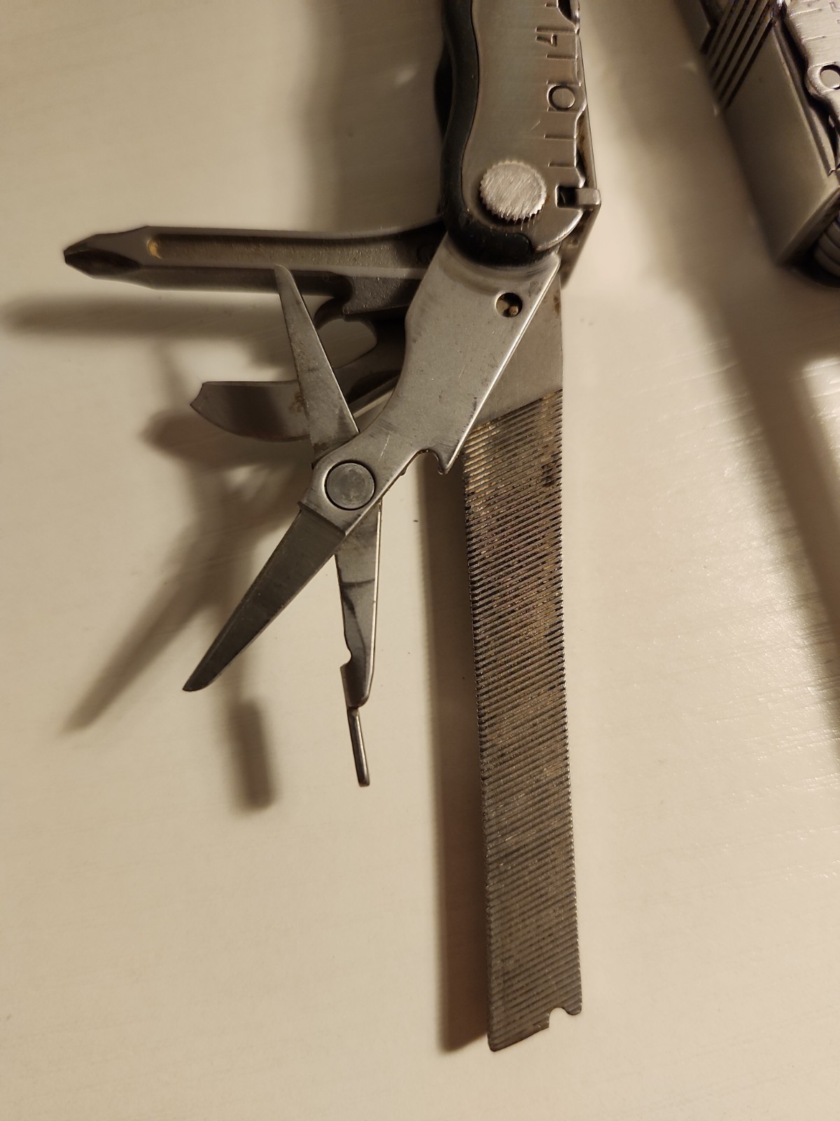 Leatherman Blast Multi Tool Knife Pliers 4″ Closed