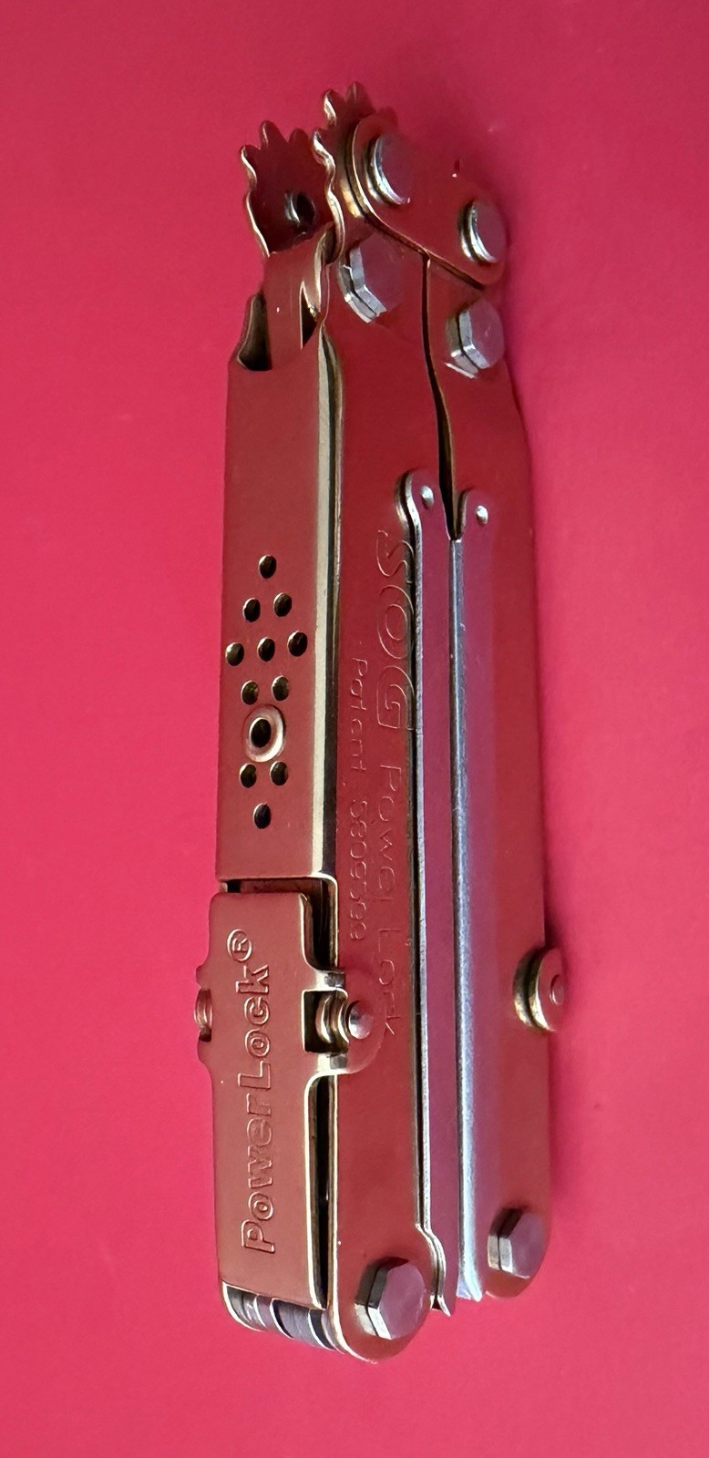 SOG Powerlock T60 TiNi Made In USA Multitool