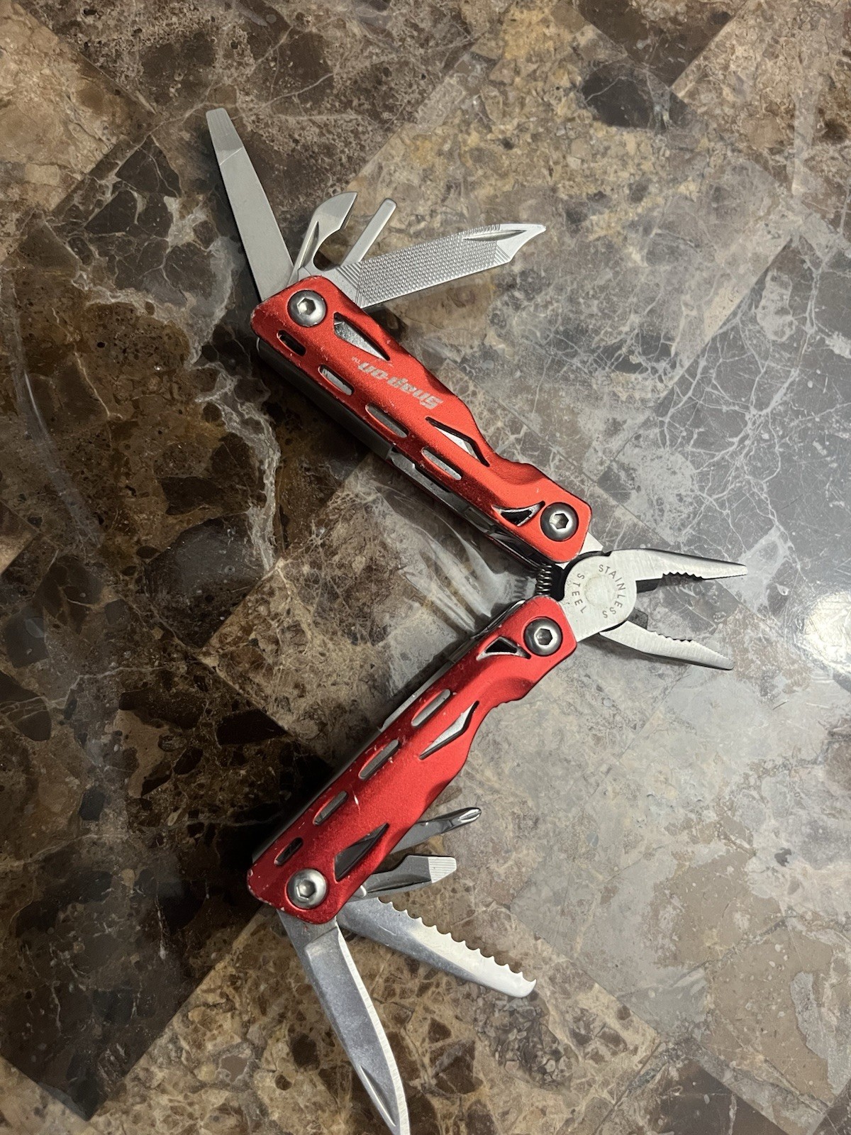 Snap-on Mini Multi Tool Red