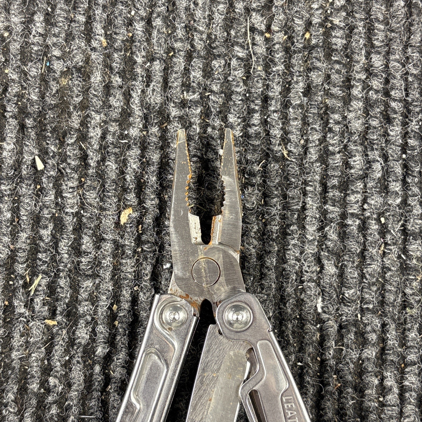 Leatherman Rev 3.8″ Multi-Tool, Stainless! USED (043)