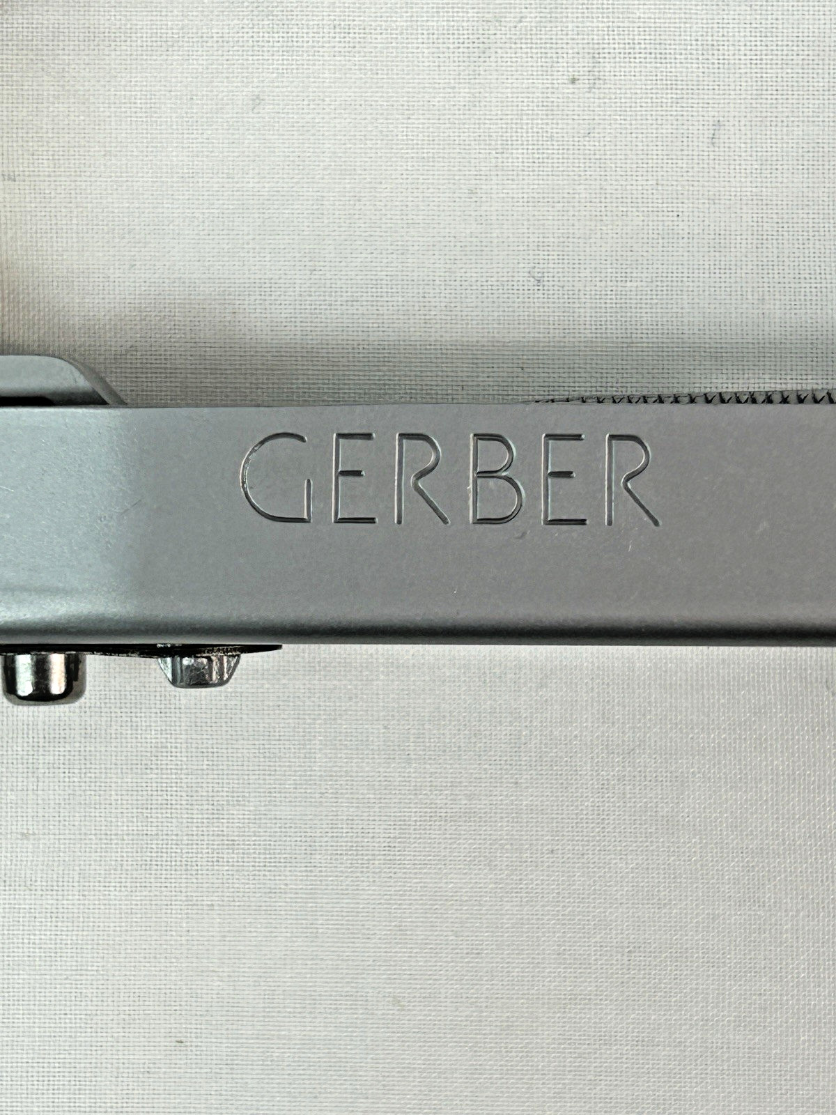 GERBER Multi-Plier 600 Bluntnose Multi-Function Tool 21 Features – NEW OLD STOCK