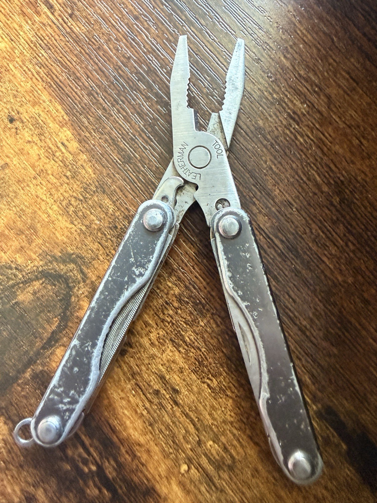 Leatherman Squirt P4 Multi-Tool Gray USA