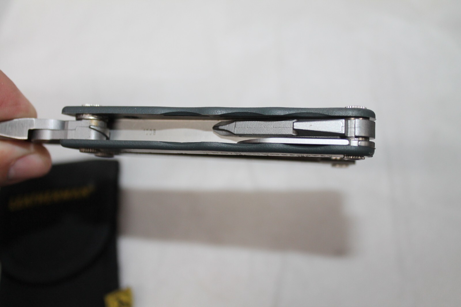 Leatherman Kick Multi Tool Pliers Knife w/Sheath