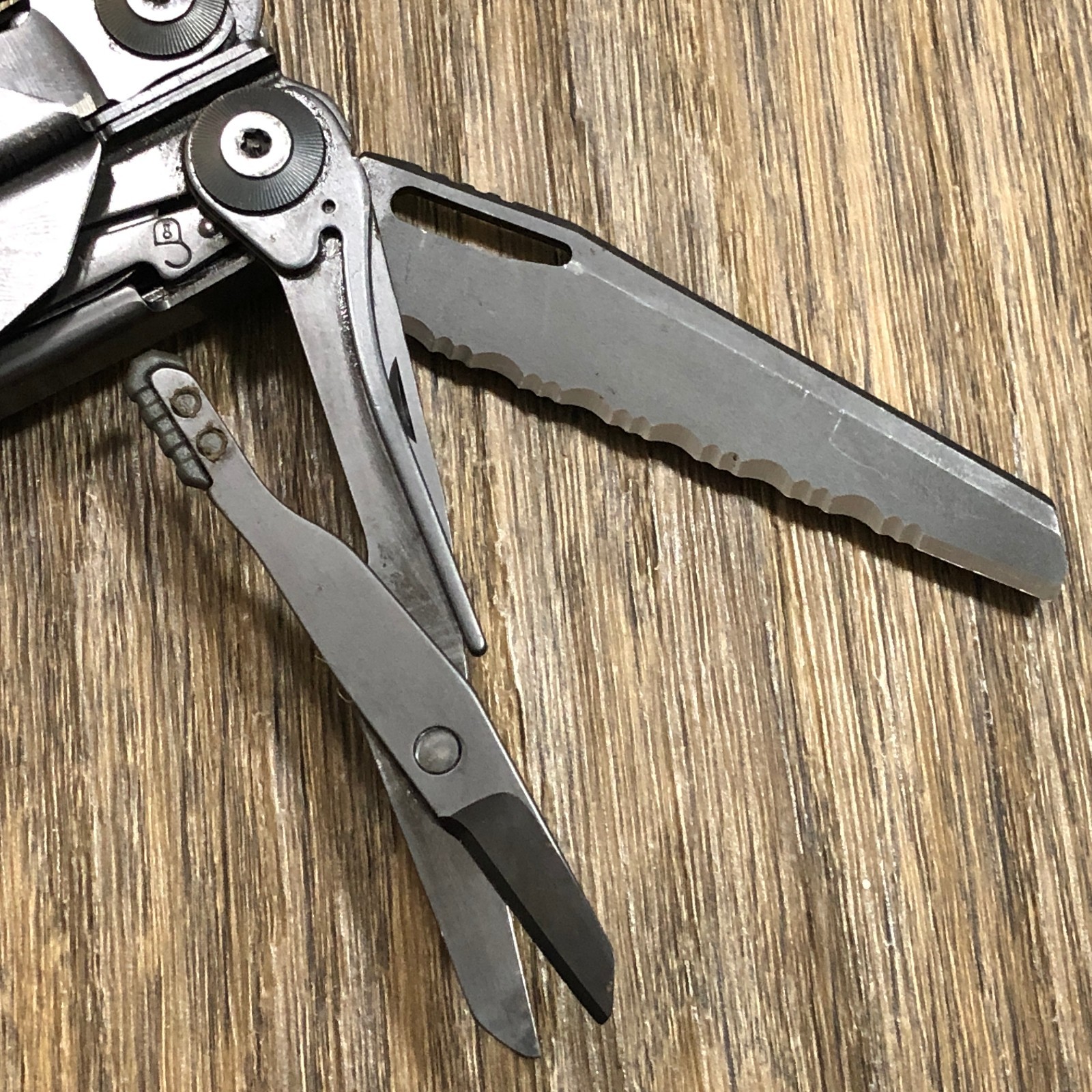 2008 Leatherman USA Surge Black Oxide Folding Multi-Tool Pliers & MOLLE Sheath