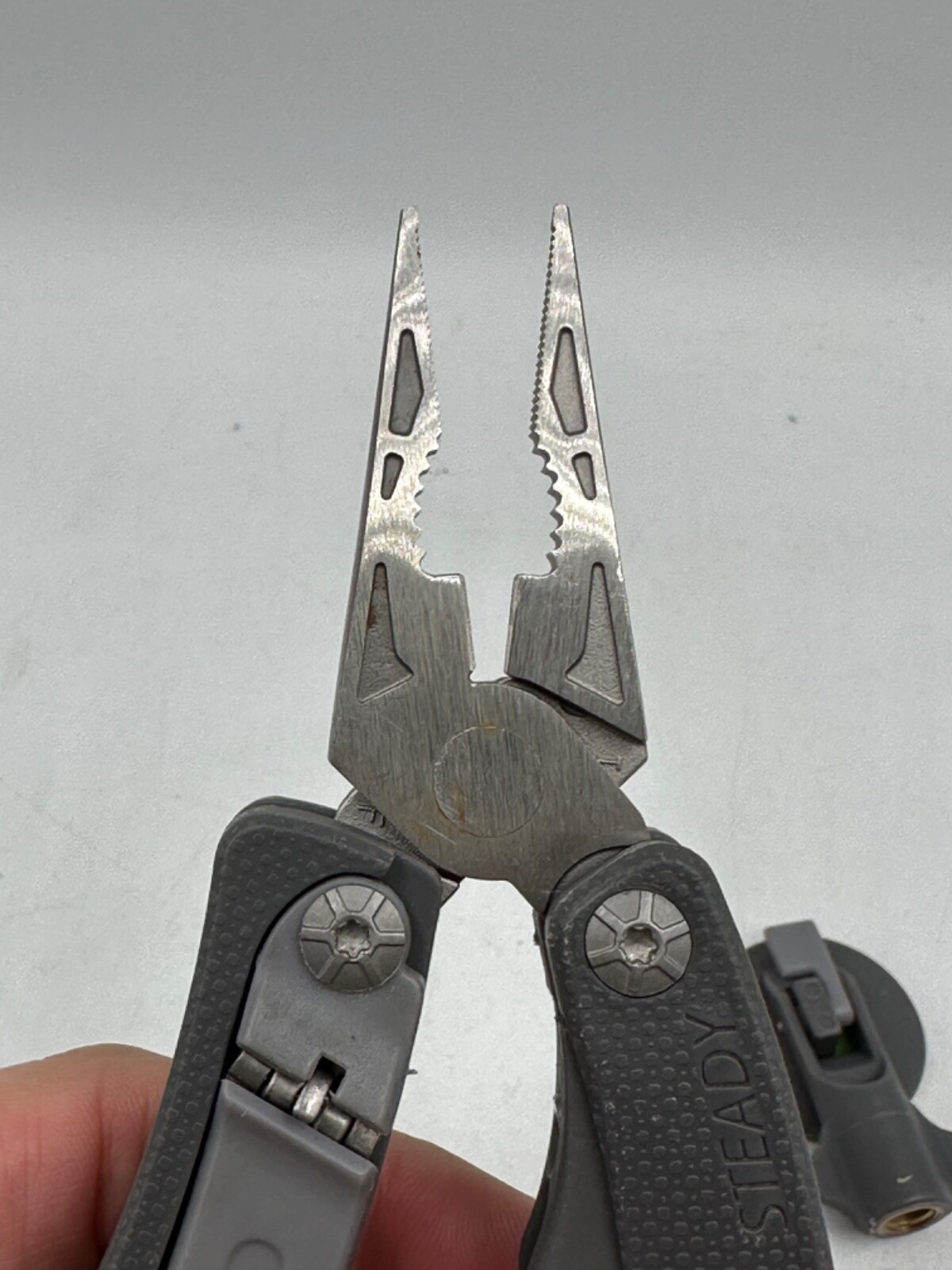 Gerber Multi-Tool Steady Bear Grylls with Tripod Smartphone Camera Mount