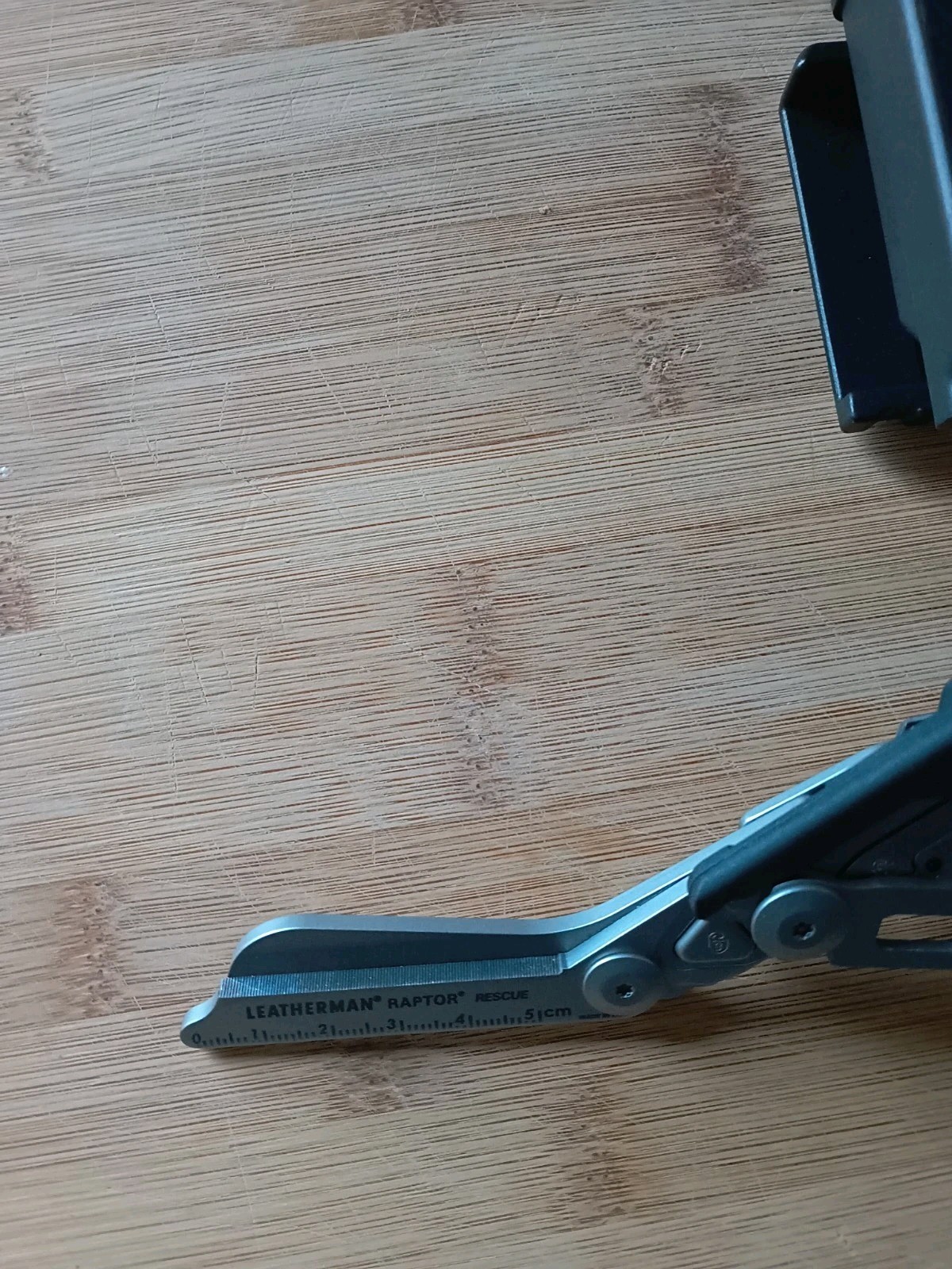 Leatherman Raptor Response Rescue Shears 6 In 1 Coyote/Black