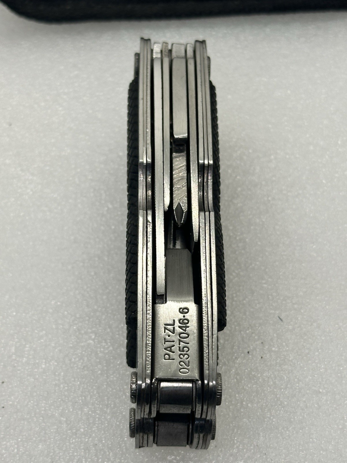 9-in-1 Stainless Steel Multi-Tool Pliers with Knife Screwdrivers Ruler