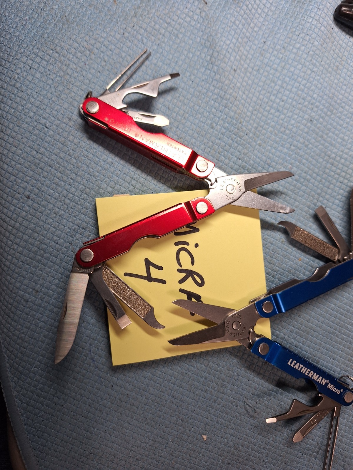 2 Leatherman Micra Multi Tools GIFTS LOT MICRA 4