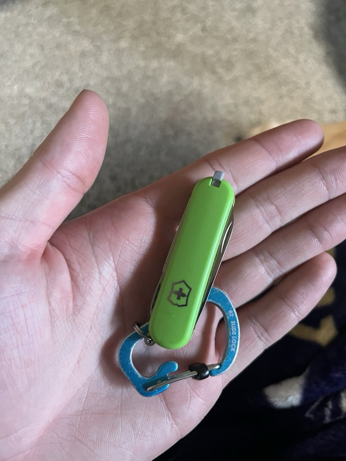 Swiss Multi-Tool Green Plastic Stainless Steel with Carabiner