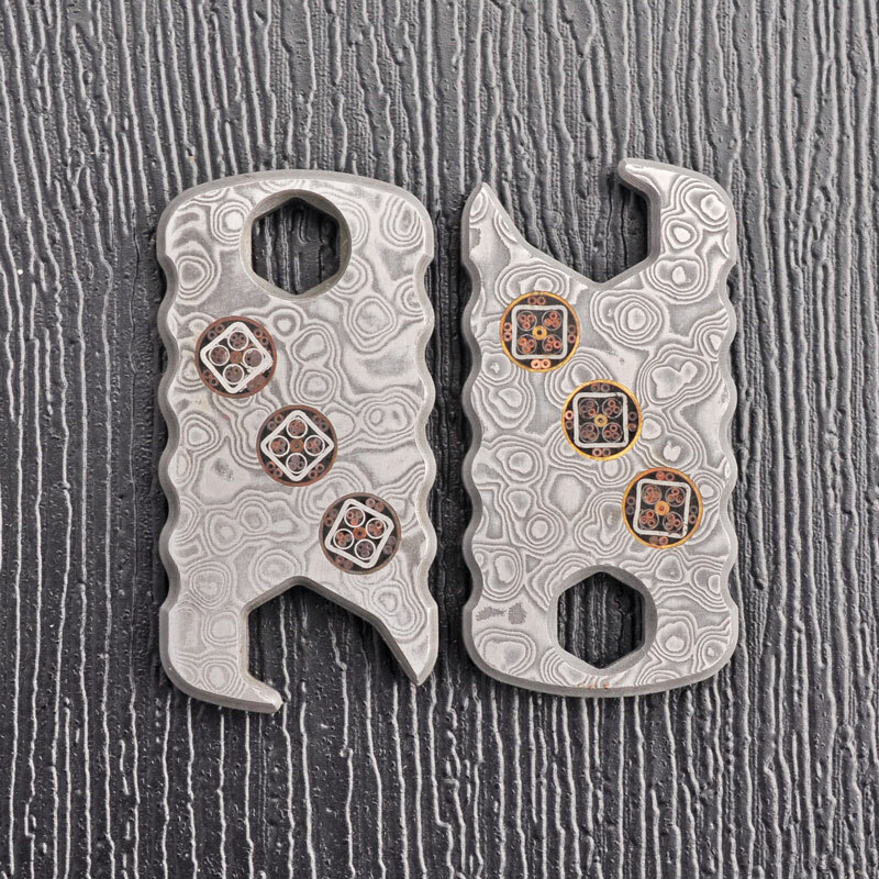 EDC Damascus Steel Multi Tools Card Necklace Wrench Bottle Opener Keychain