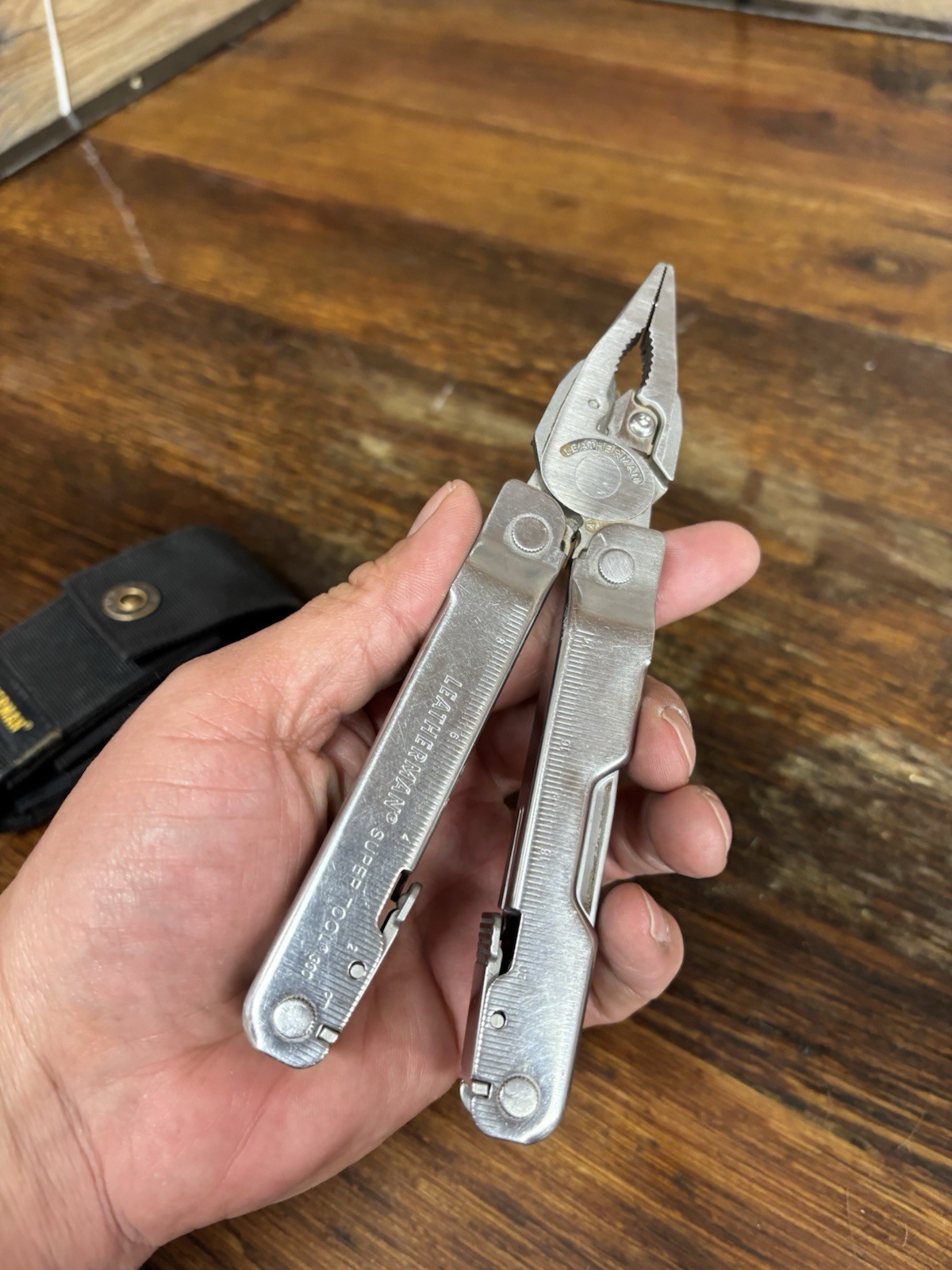 Leatherman Super Tool 300 Multi-Tool USA 01/16 in good condition