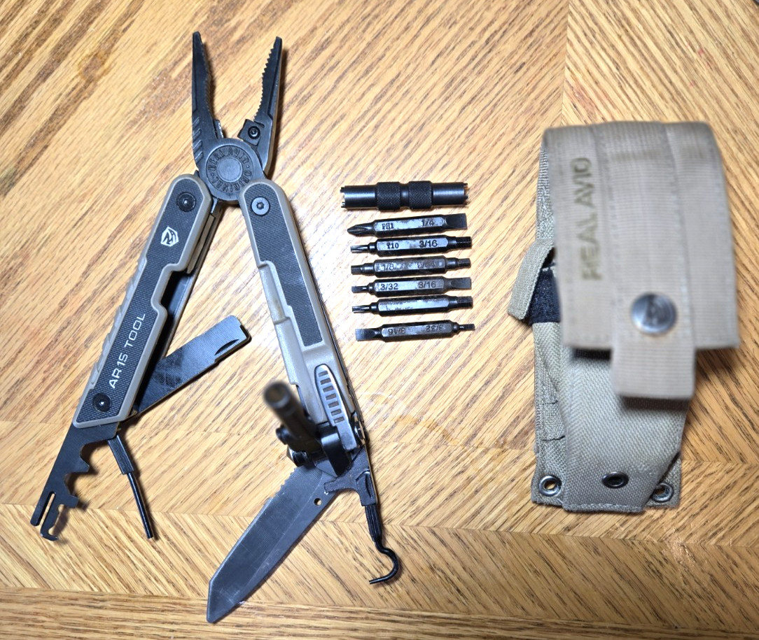 Real Avid Multi-Tool AR15 Hunting Rifle Tool Pliers Knife w/ Sheath