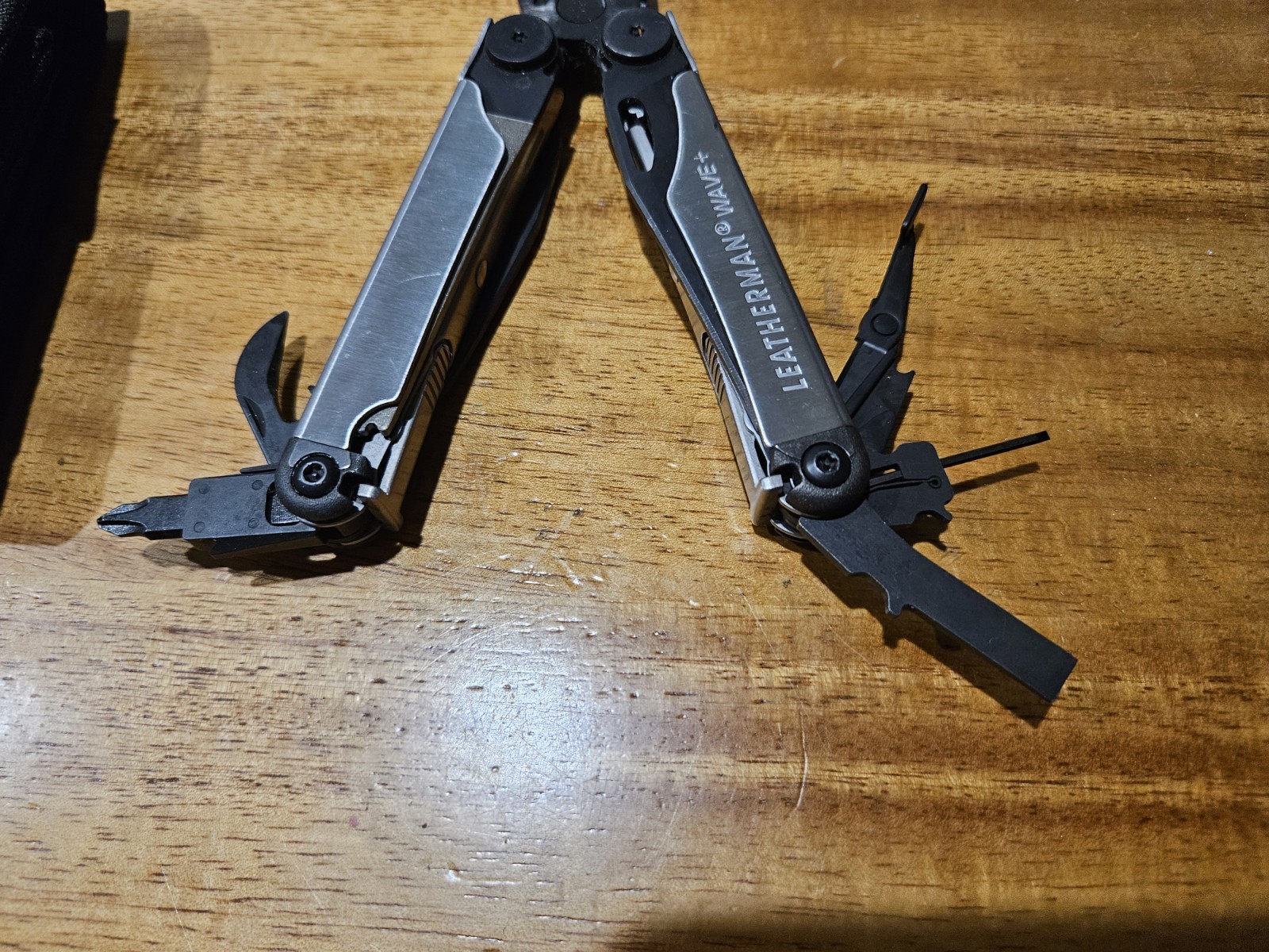 Leatherman Wave+ Plus USA Made – Tuxedo edition With Sheath