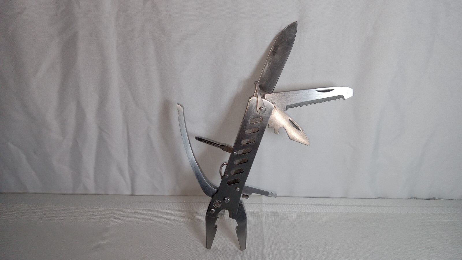 Tool BARLOW Stainless Steel Multi-Tool Pocket Knife Portable Folding Tool + Case