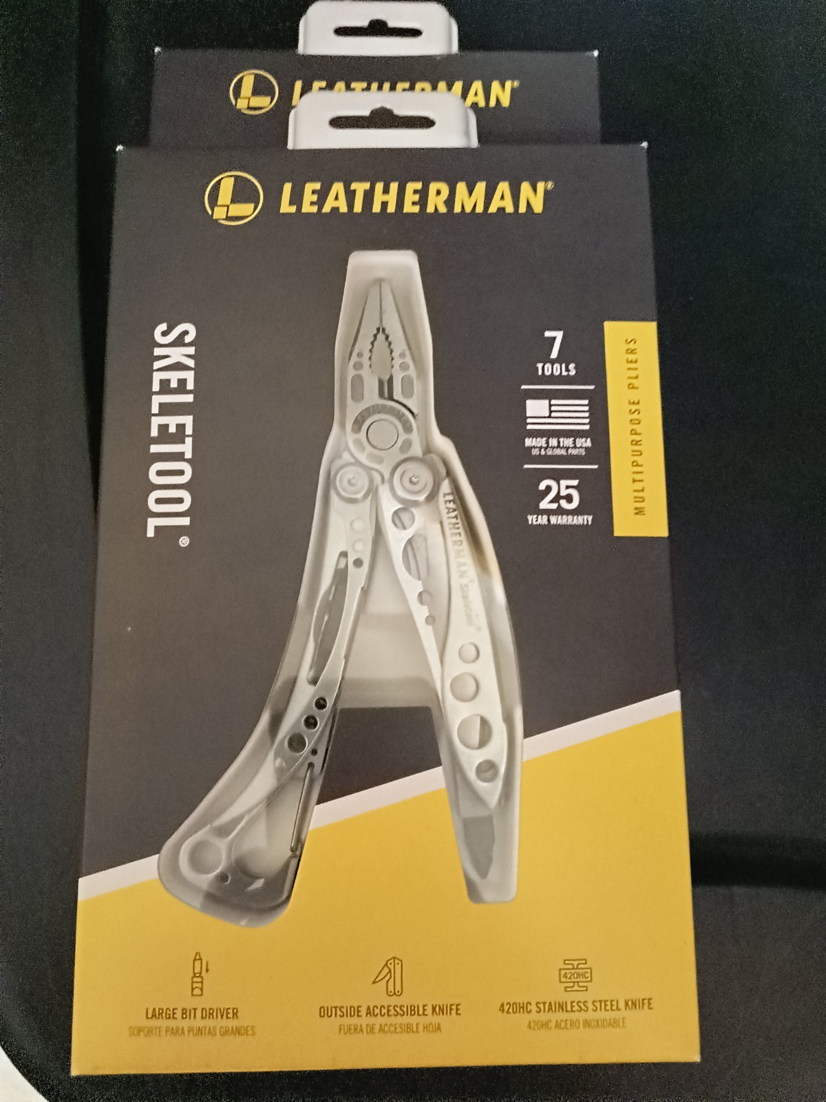 Leatherman Skeletool Multi-Tool, Stainless 420HC, Multipurpose Pliers New in Box