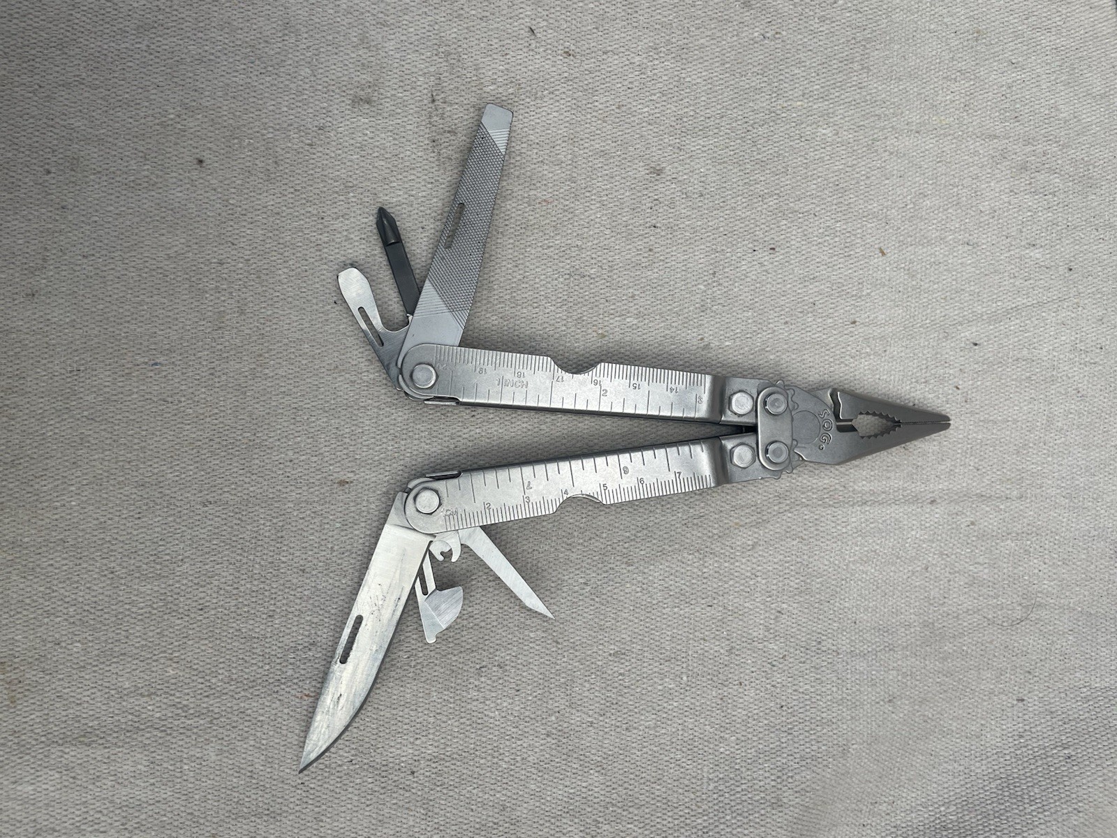 SOG Specialty Knives & Tools Multi Tool USA