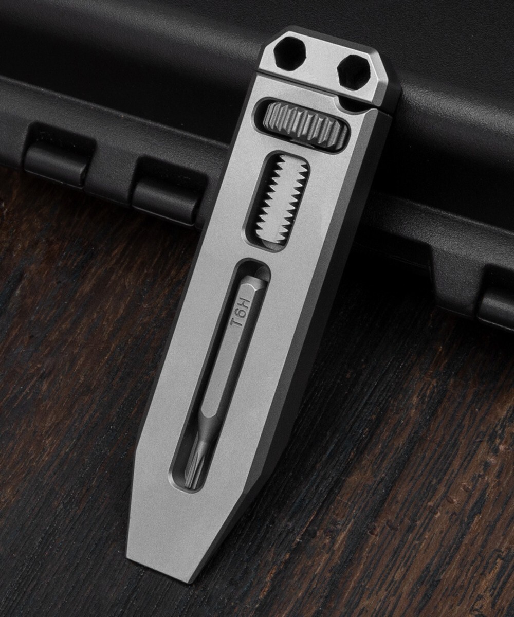 EDC Titanium Alloy Multifunctional Screwdriver Camping Portable tool Equipment