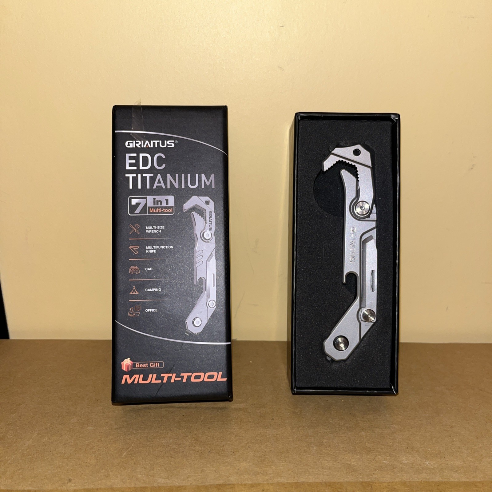 Compact 7-in-1 Multitool with Window Breaker & Seatbelt Cutter—Perfect Gift Idea