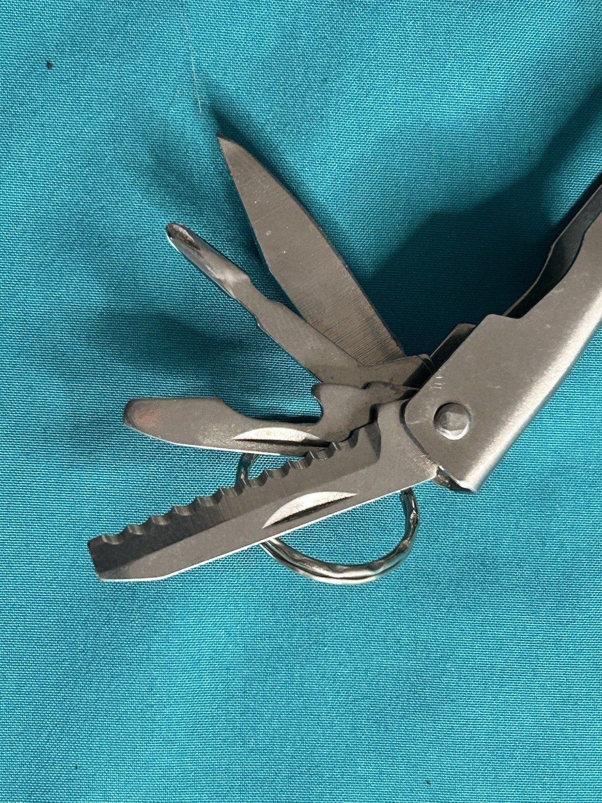 Lot of 2 Keychain Multi-Tools GRIP 6-in-1 LED Torch Tool Micro Folding Pliers