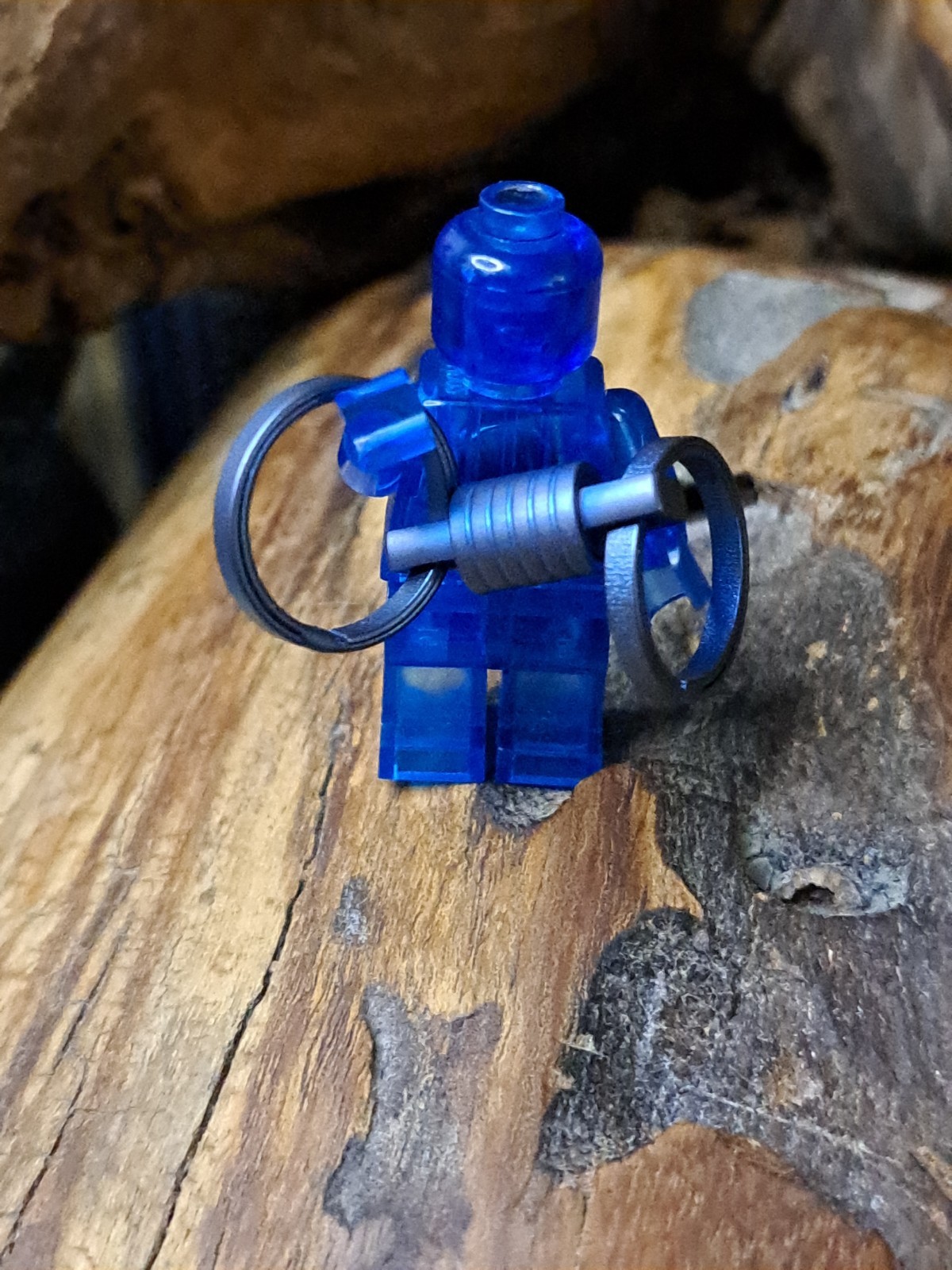 Pro Mini Series Anodized Titanium Swivel With 16mm Titanium Keyrings
