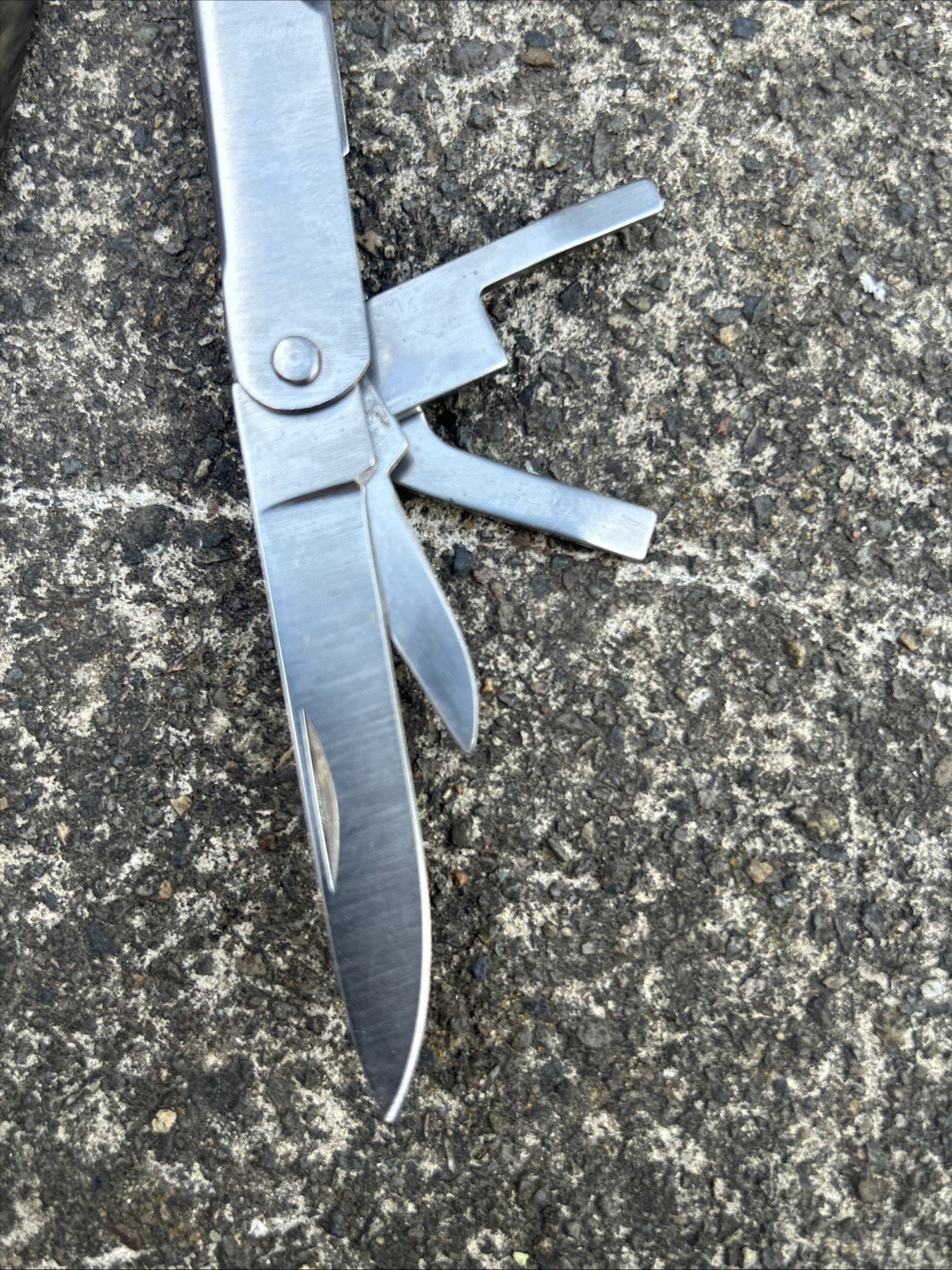 Ohio Forge Stainless Steel Multi Tool. With Case. Made In China